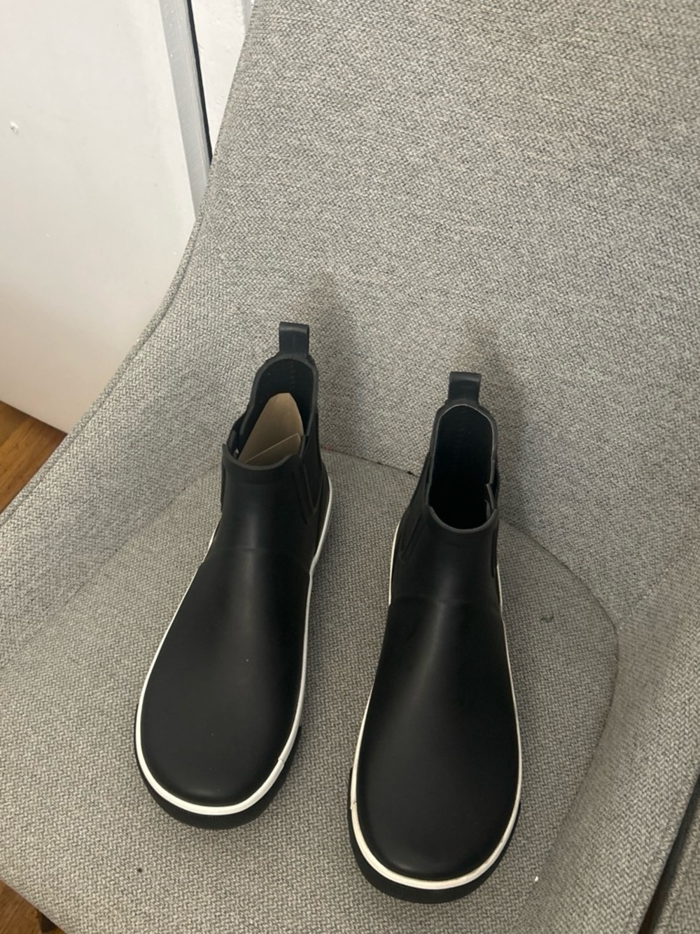Rocket Dog Black Chukka Boots with White Sole Trim
